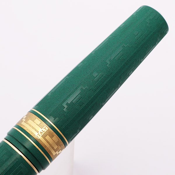 Leonardo Momento Zero Grande LE Art Deco Fountain Pen Green Ebonite